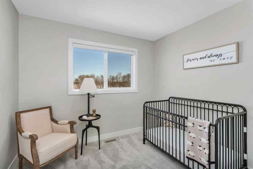 MLS® A2262884 - 136 Crestview Boulevard  in Crestview Sylvan Lake, Residential