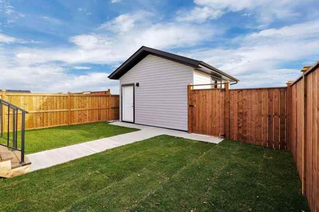 MLS® A2262884 - 136 Crestview Boulevard  in Crestview Sylvan Lake, Residential