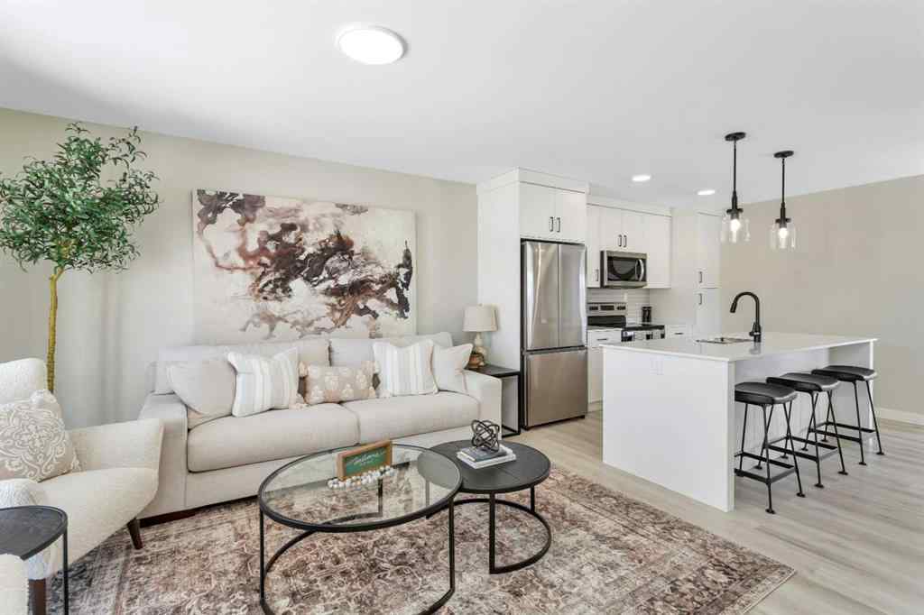 MLS® A2262884 - 136 Crestview Boulevard  in Crestview Sylvan Lake, Residential