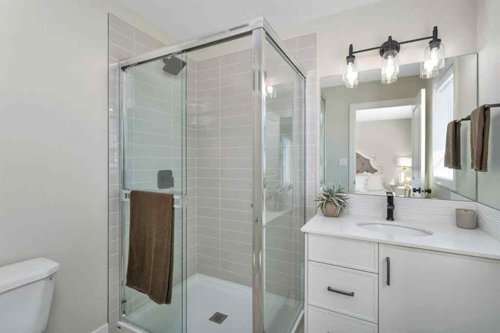 MLS® A2262884 - 136 Crestview Boulevard  in Crestview Sylvan Lake, Residential