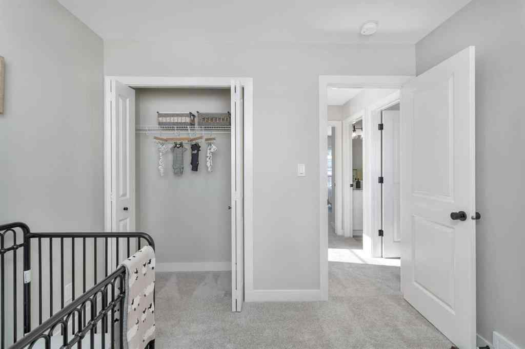 MLS® A2262884 - 136 Crestview Boulevard  in Crestview Sylvan Lake, Residential