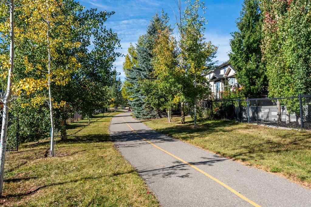 MLS® A2262887 - 30 Everoak Gardens SW in Evergreen Calgary, Residential