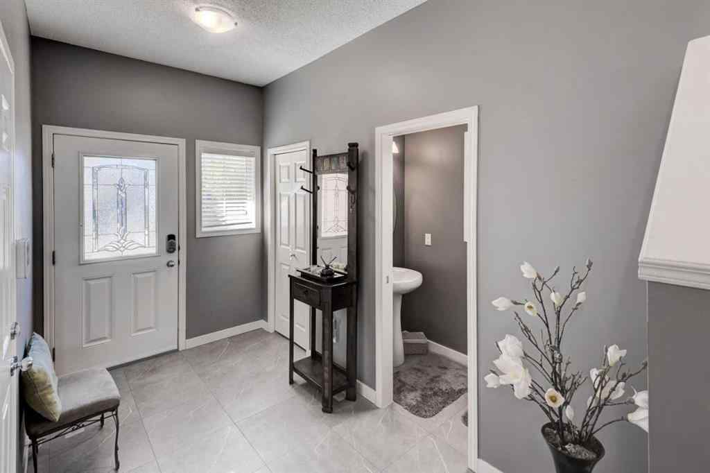 MLS® A2262887 - 30 Everoak Gardens SW in Evergreen Calgary, Residential