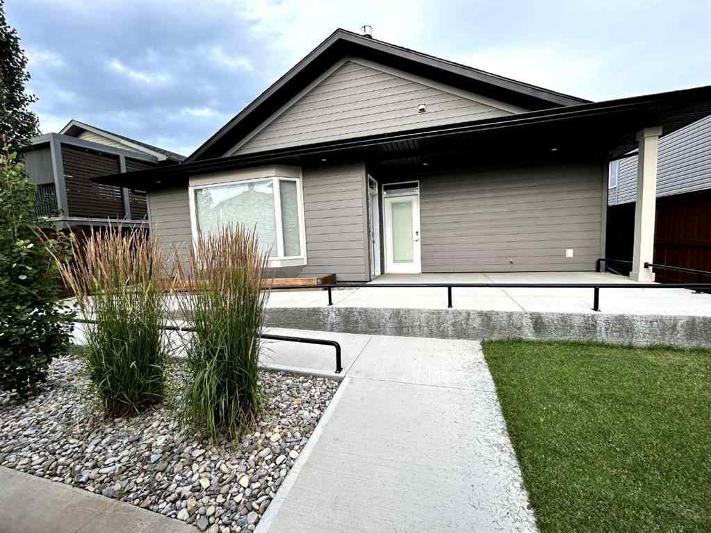 MLS® A2262888 - 108 Gateway Mews  S in Fairmont Lethbridge, Residential