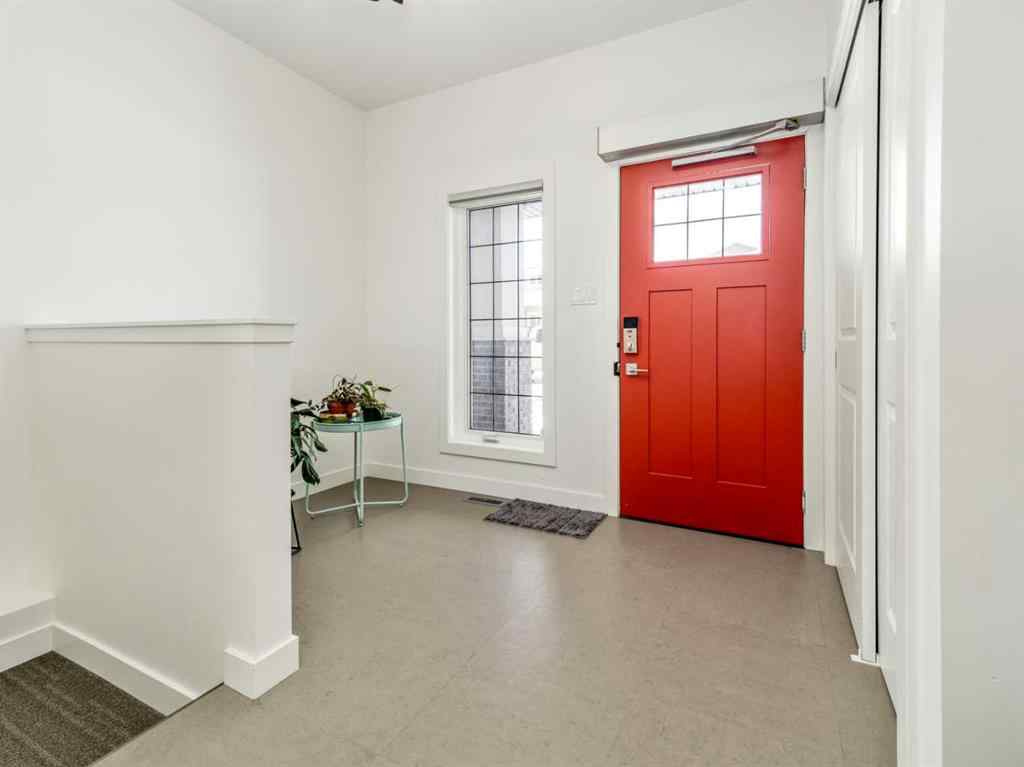 MLS® A2262888 - 108 Gateway Mews  S in Fairmont Lethbridge, Residential