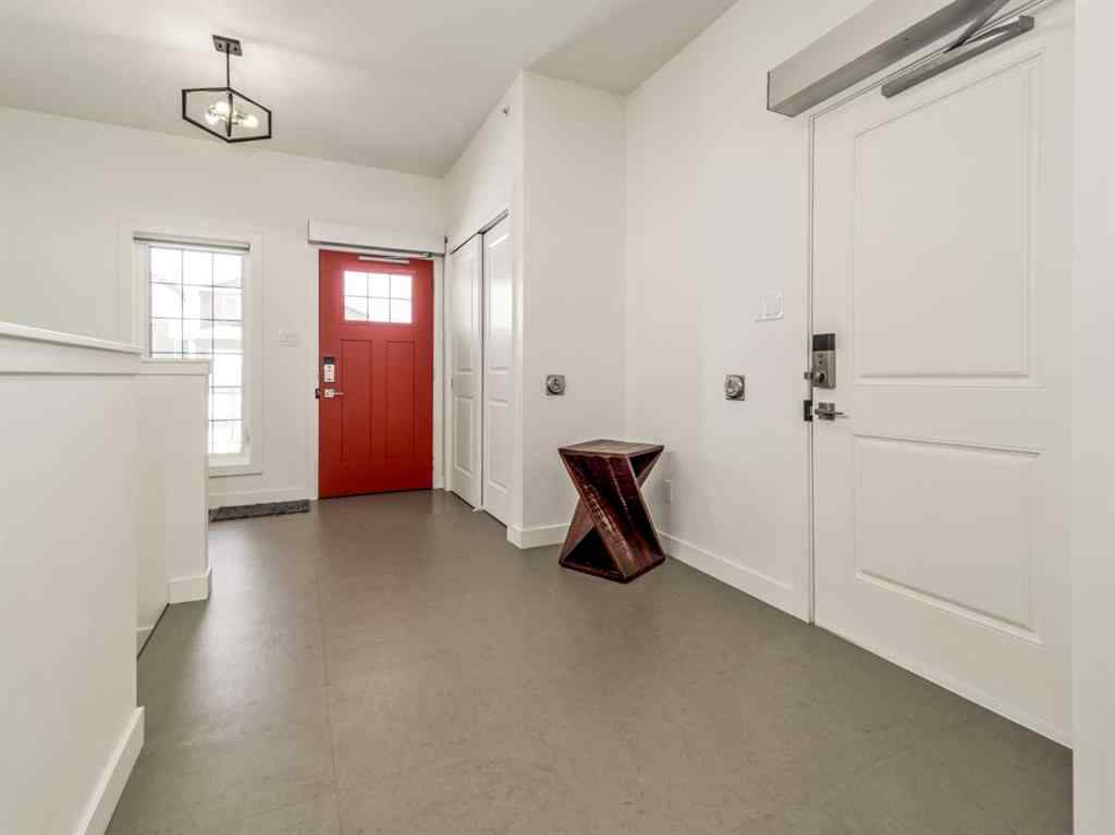 MLS® A2262888 - 108 Gateway Mews  S in Fairmont Lethbridge, Residential