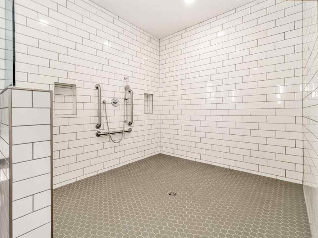 MLS® A2262888 - 108 Gateway Mews  S in Fairmont Lethbridge, Residential