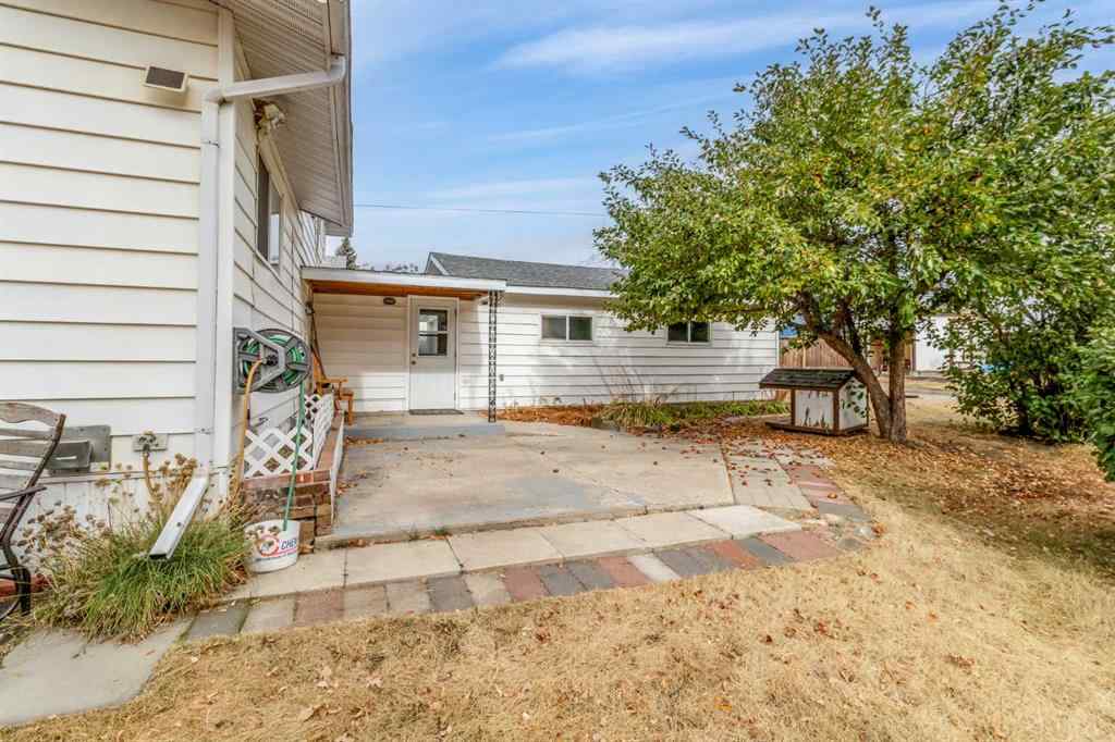 MLS® A2262889 - 1827 23 Avenue   in NONE Delburne, Residential