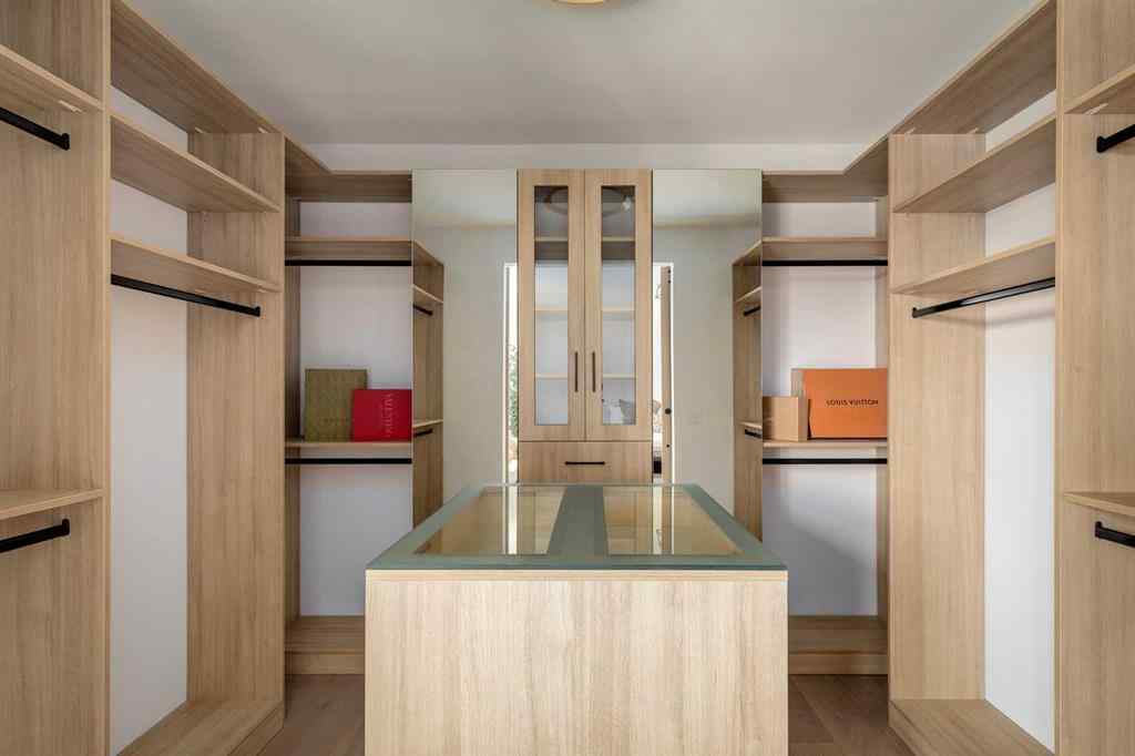 MLS® A2262890 - 3444 Lane Crescent SW in Lakeview Calgary, Residential