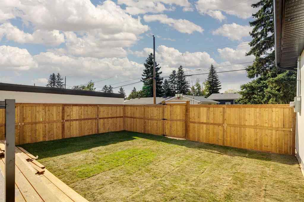 MLS® A2262890 - 3444 Lane Crescent SW in Lakeview Calgary, Residential