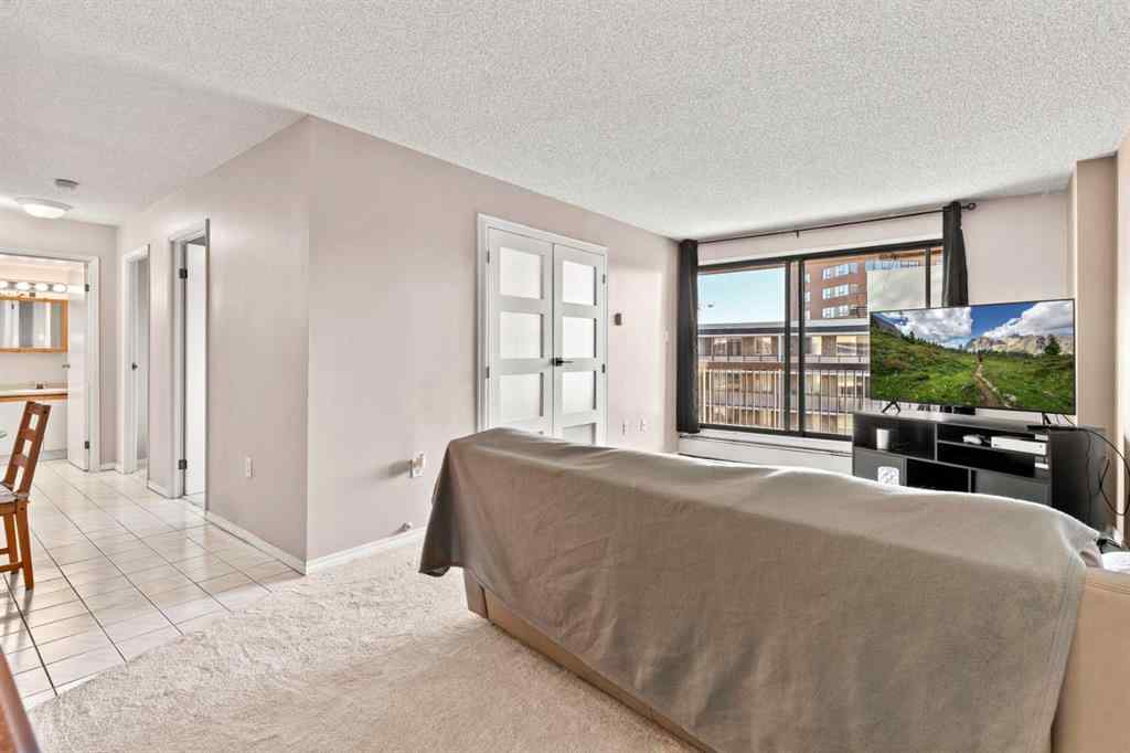 MLS® A2262895 - Unit #704 718 12 Avenue SW in Beltline Calgary, Residential