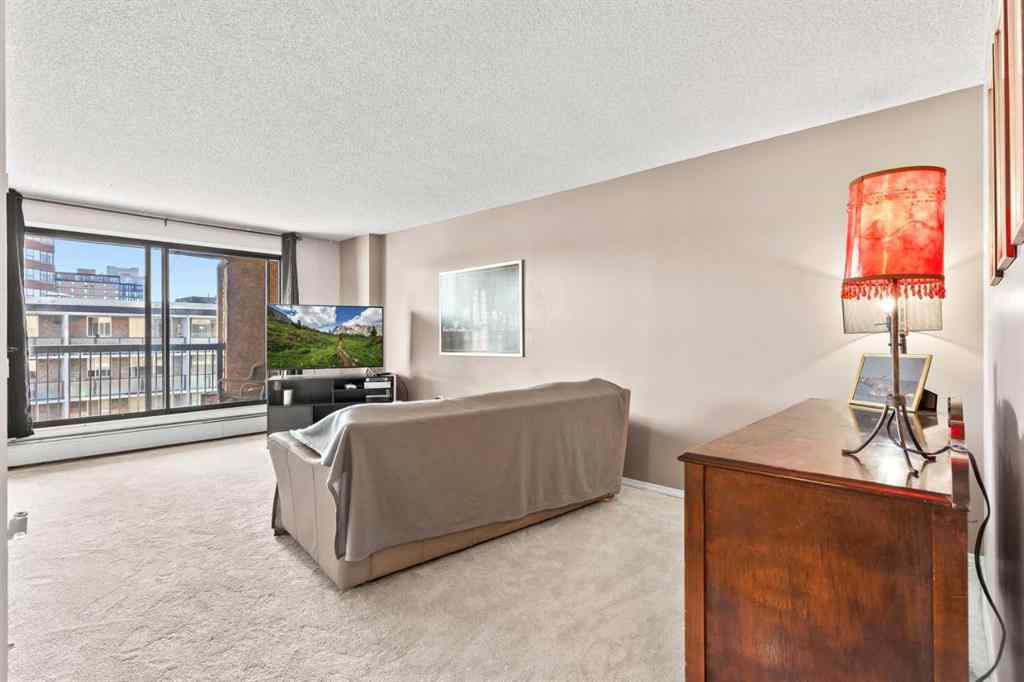 MLS® A2262895 - Unit #704 718 12 Avenue SW in Beltline Calgary, Residential