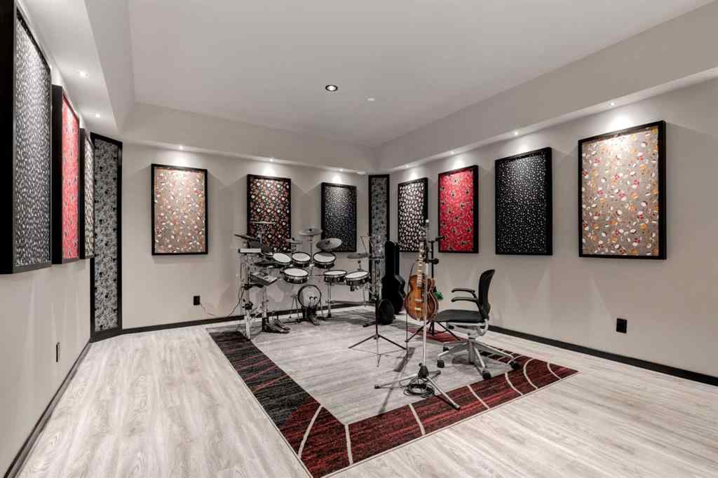 MLS® A2262896 - 134 6 Avenue NW in Crescent Heights Calgary, Residential