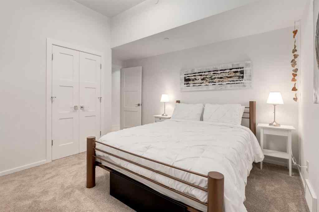 MLS® A2262896 - 134 6 Avenue NW in Crescent Heights Calgary, Residential