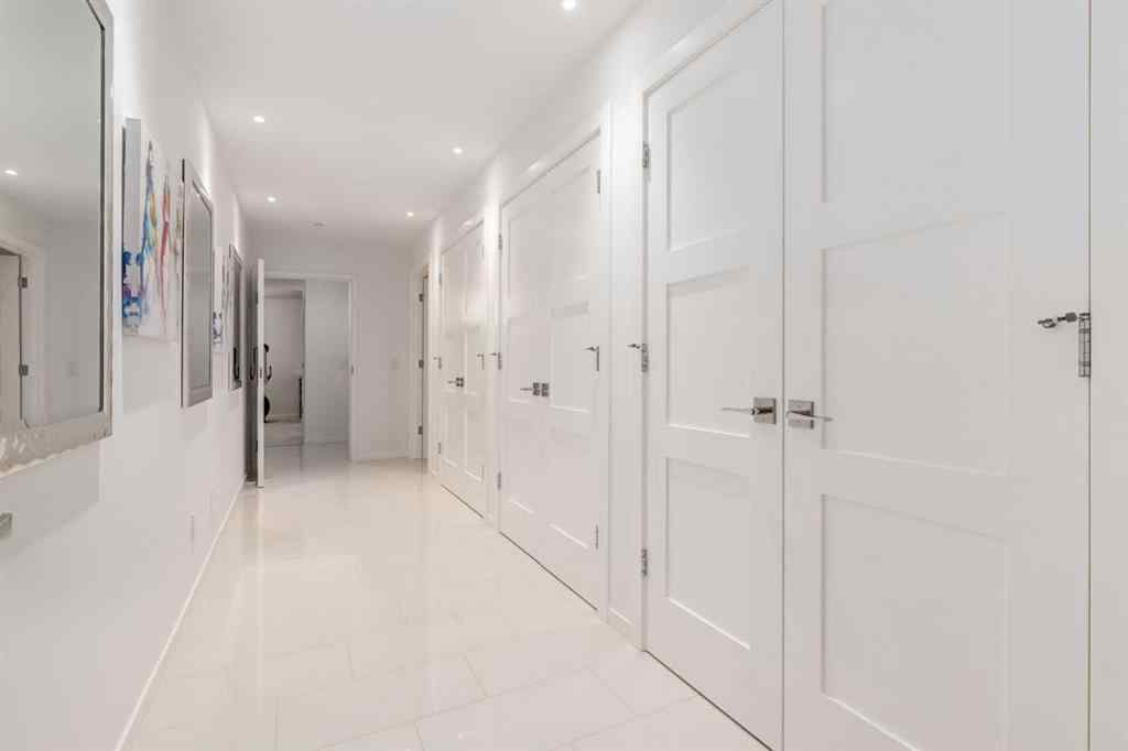 MLS® A2262896 - 134 6 Avenue NW in Crescent Heights Calgary, Residential