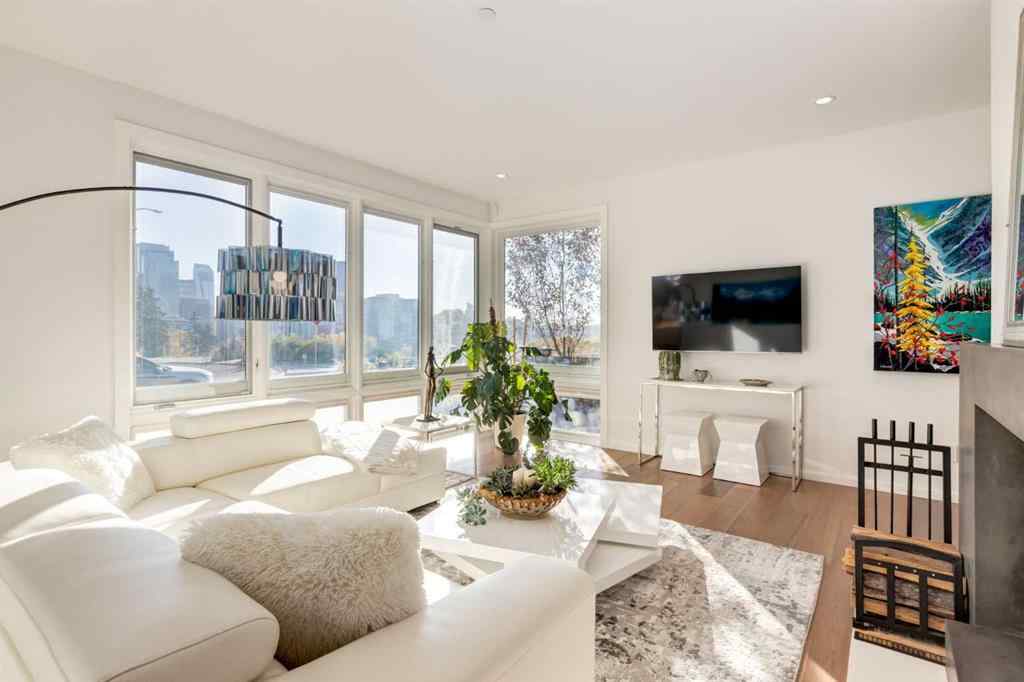 MLS® A2262896 - 134 6 Avenue NW in Crescent Heights Calgary, Residential