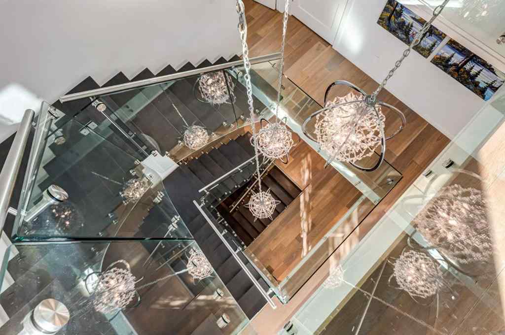 MLS® A2262896 - 134 6 Avenue NW in Crescent Heights Calgary, Residential