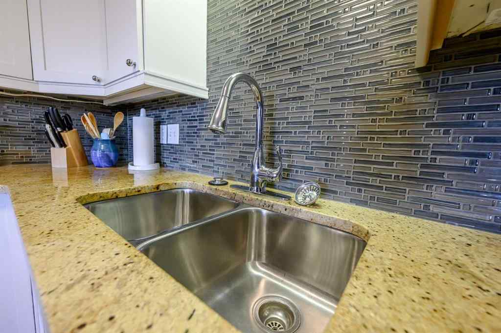 MLS® A2262898 - Unit #209 9919 99 Avenue  in Central Business District Grande Prairie, Residential