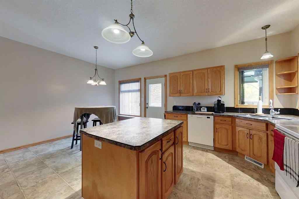 MLS® A2262903 - 732 9 Street SW in NONE Slave Lake, Residential