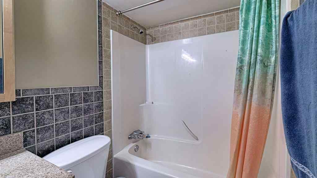 MLS® A2262909 - 247 Shore Drive  in Prairie Royal Estate Rural Rocky View County, Residential