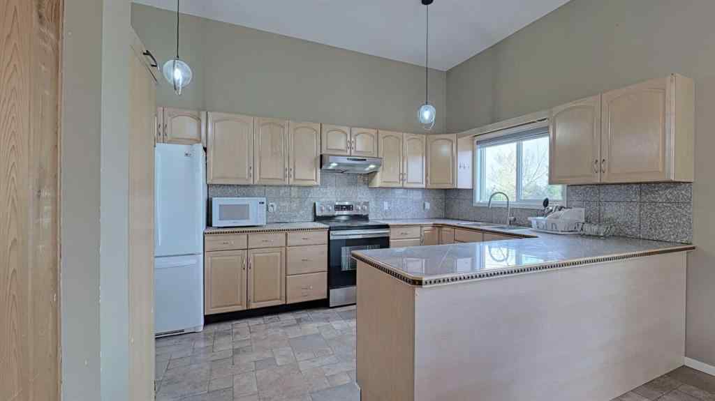 MLS® A2262909 - 247 Shore Drive  in Prairie Royal Estate Rural Rocky View County, Residential