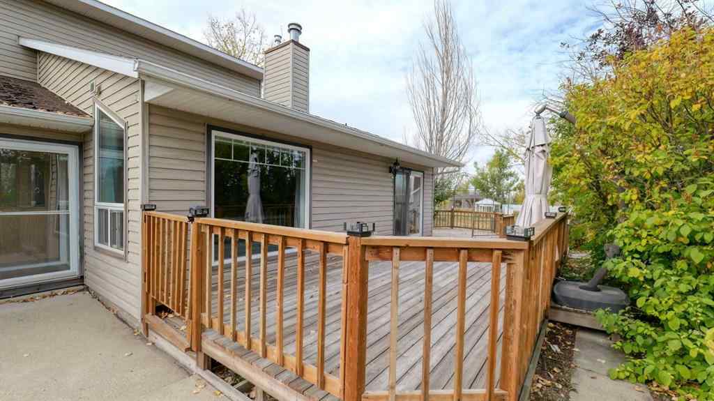 MLS® A2262909 - 247 Shore Drive  in Prairie Royal Estate Rural Rocky View County, Residential