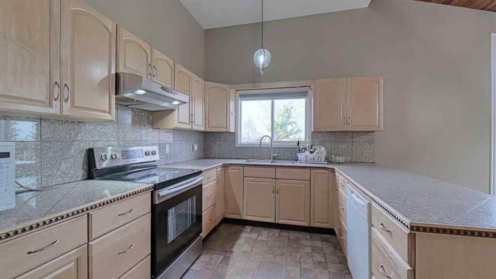 MLS® A2262909 - 247 Shore Drive  in Prairie Royal Estate Rural Rocky View County, Residential