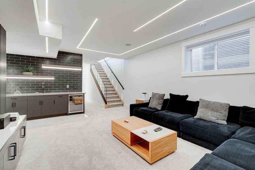 MLS® A2262910 - 1902 13 Street SW in Upper Mount Royal Calgary, Residential