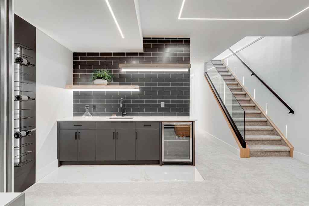 MLS® A2262910 - 1902 13 Street SW in Upper Mount Royal Calgary, Residential