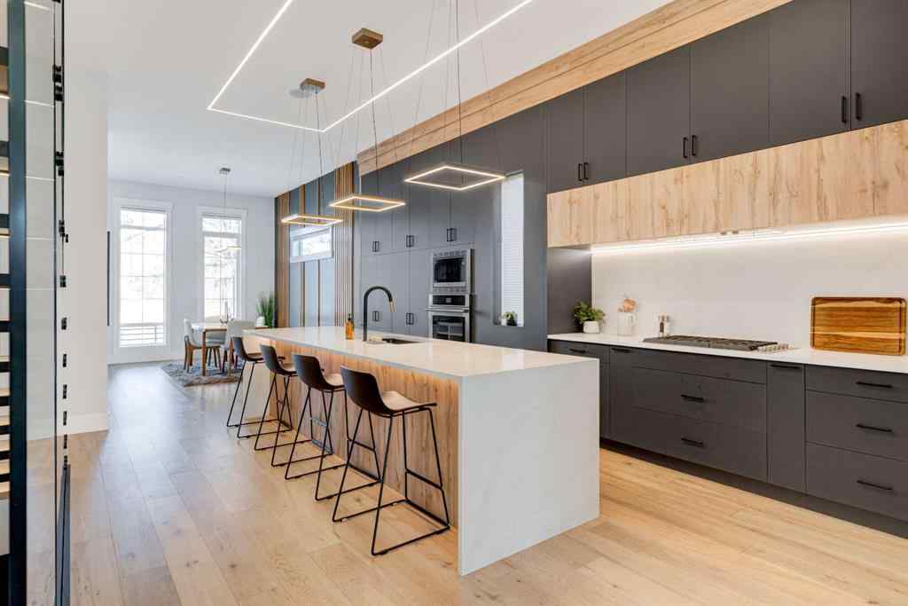 MLS® A2262910 - 1902 13 Street SW in Upper Mount Royal Calgary, Residential