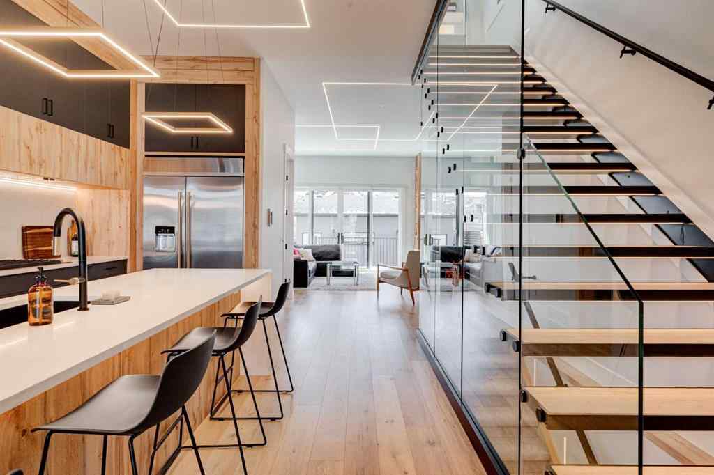 MLS® A2262910 - 1902 13 Street SW in Upper Mount Royal Calgary, Residential