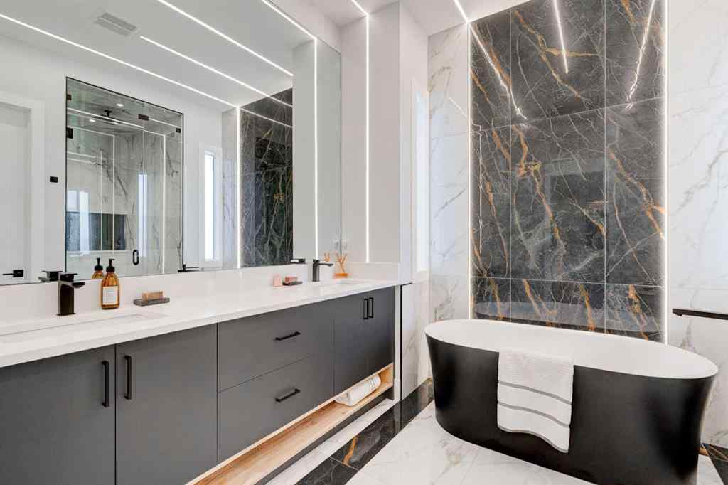 MLS® A2262910 - 1902 13 Street SW in Upper Mount Royal Calgary, Residential