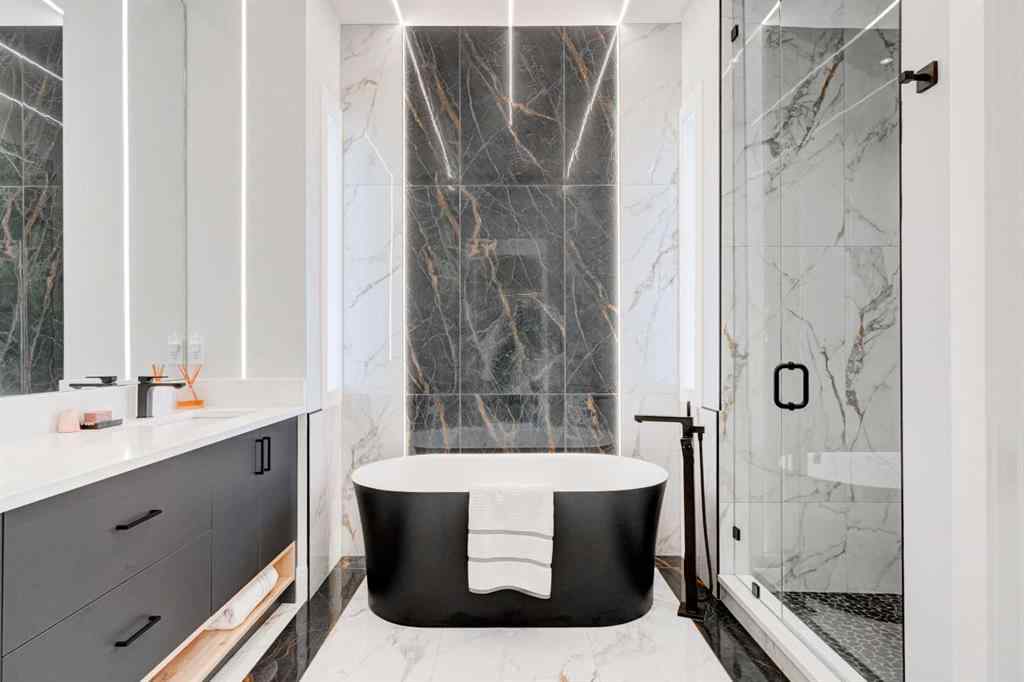 MLS® A2262910 - 1902 13 Street SW in Upper Mount Royal Calgary, Residential