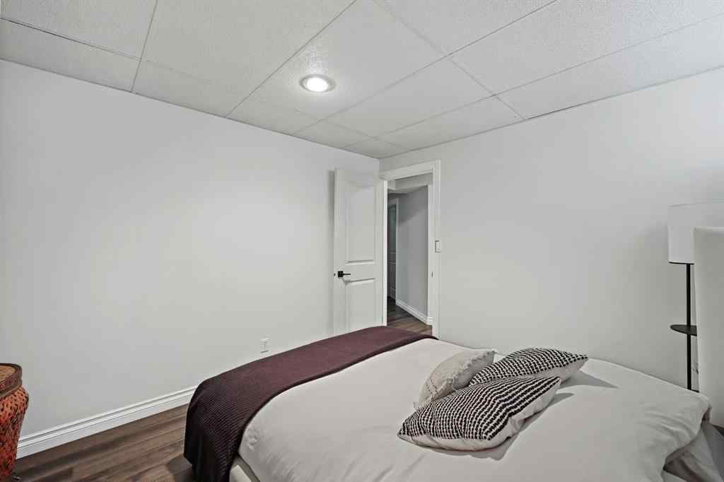 MLS® A2262912 - 52 West Edge Road  in West Valley Cochrane, Residential