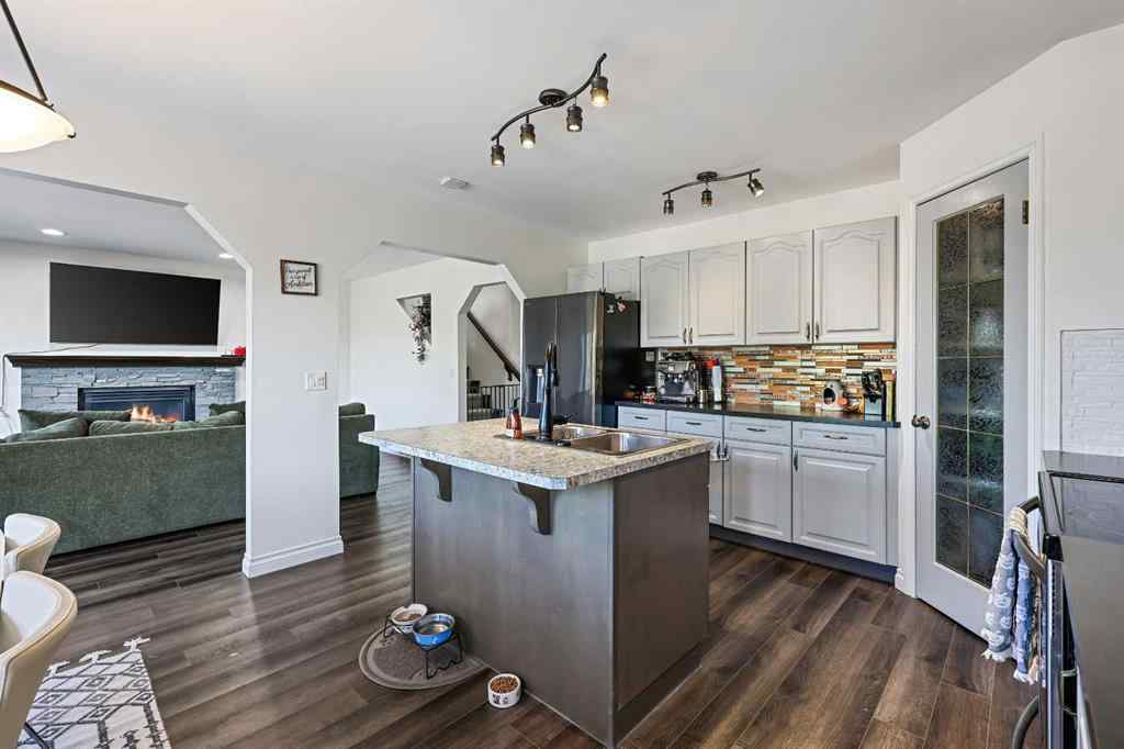 MLS® A2262912 - 52 West Edge Road  in West Valley Cochrane, Residential