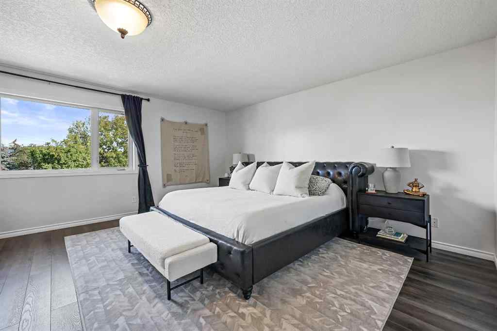 MLS® A2262912 - 52 West Edge Road  in West Valley Cochrane, Residential