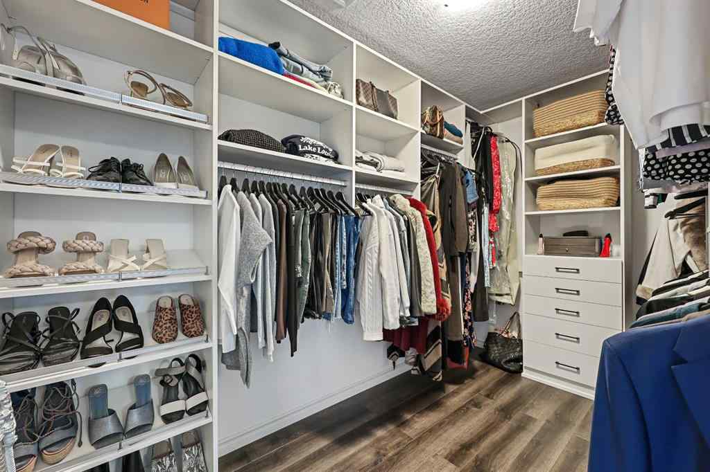 MLS® A2262912 - 52 West Edge Road  in West Valley Cochrane, Residential