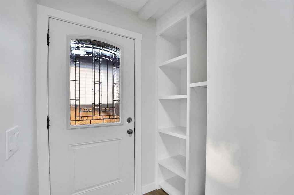 MLS® A2262915 - 3038 Dover Road SE in Dover Calgary, Residential