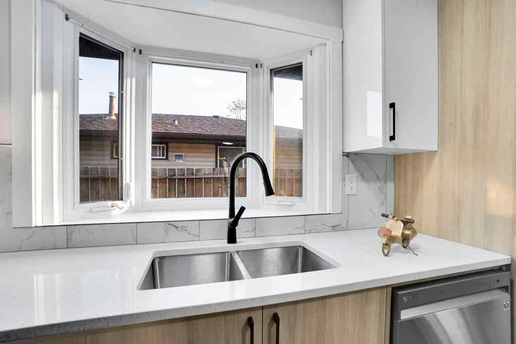 MLS® A2262915 - 3038 Dover Road SE in Dover Calgary, Residential