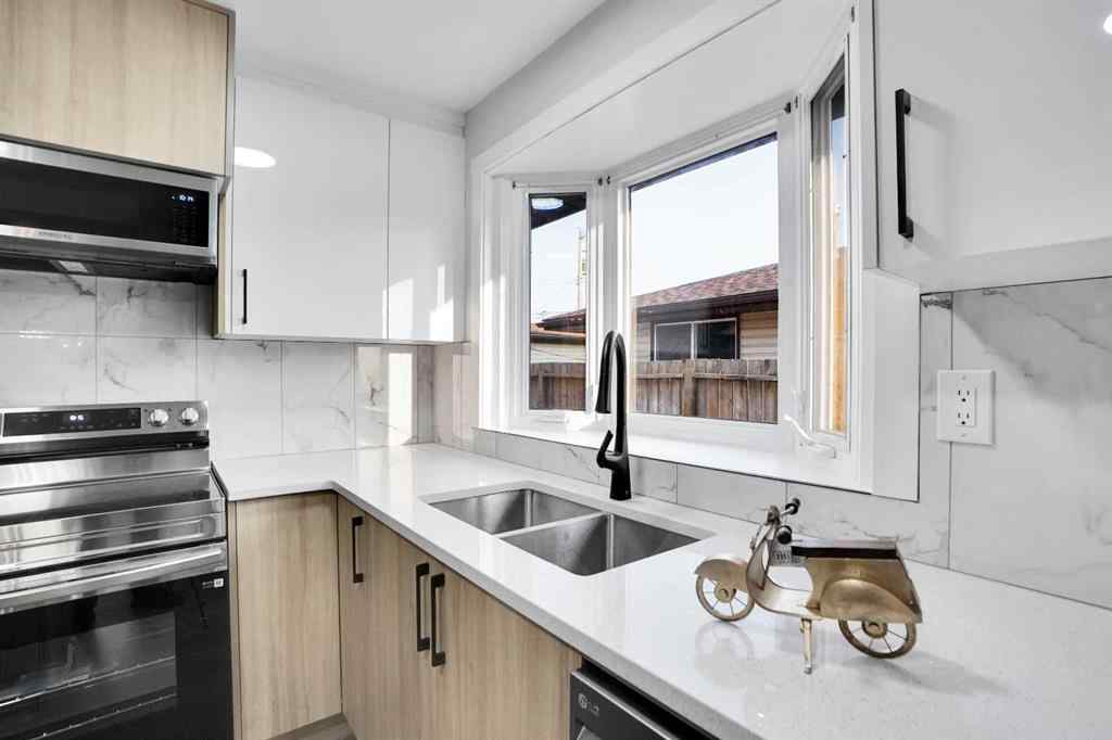 MLS® A2262915 - 3038 Dover Road SE in Dover Calgary, Residential