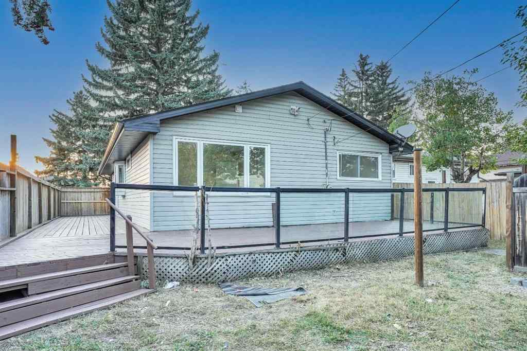 MLS® A2262915 - 3038 Dover Road SE in Dover Calgary, Residential