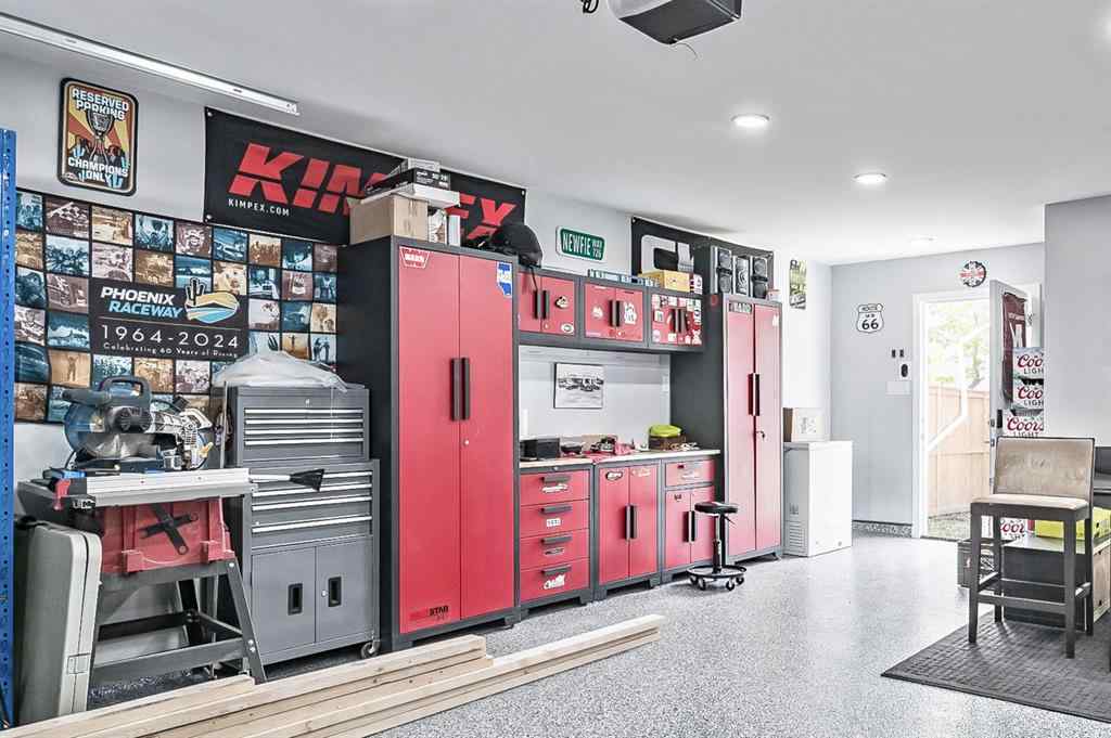 MLS® A2262916 - 128 Queen Alexandra Close SE in Queensland Calgary, Residential