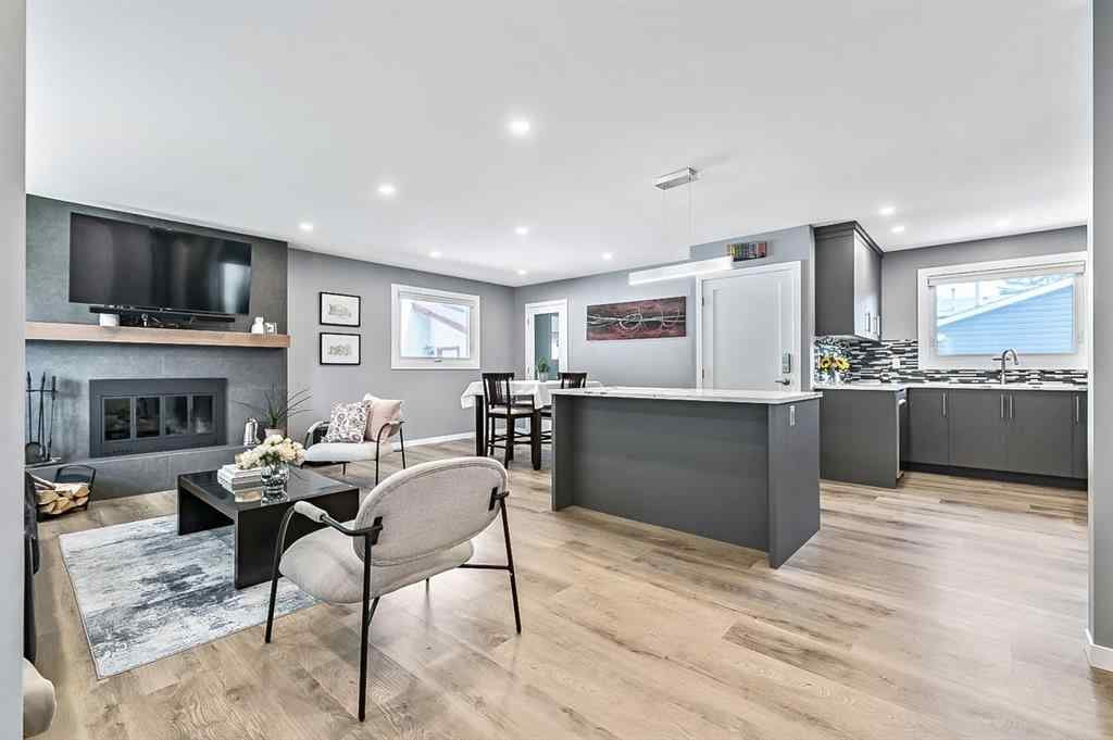 MLS® A2262916 - 128 Queen Alexandra Close SE in Queensland Calgary, Residential