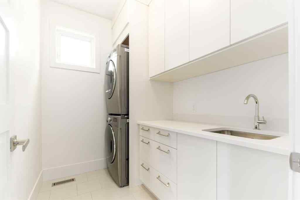 MLS® A2262918 - 2132 32 Avenue SW in Richmond Calgary, Residential