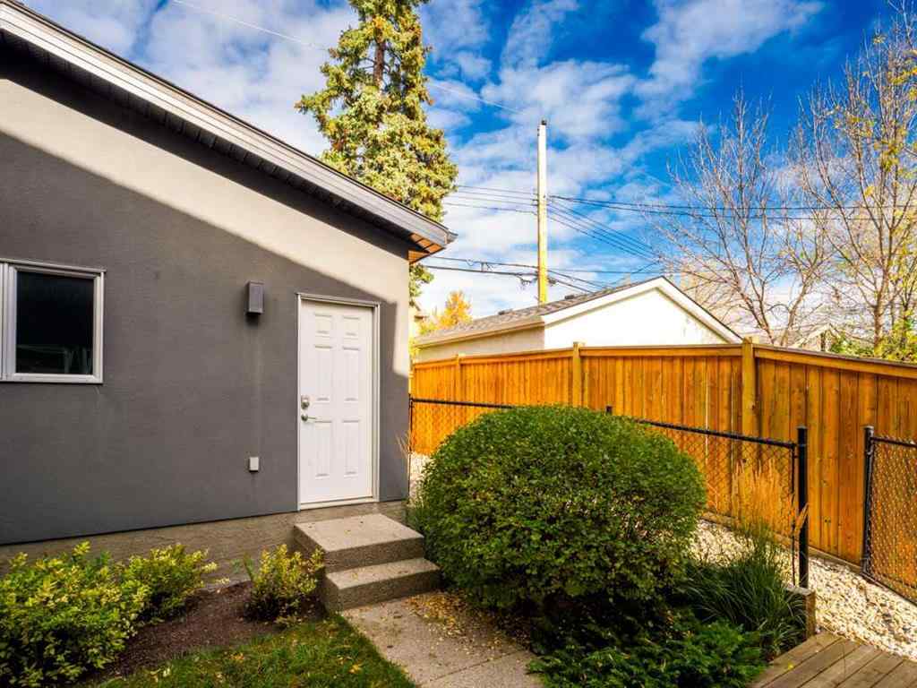 MLS® A2262918 - 2132 32 Avenue SW in Richmond Calgary, Residential