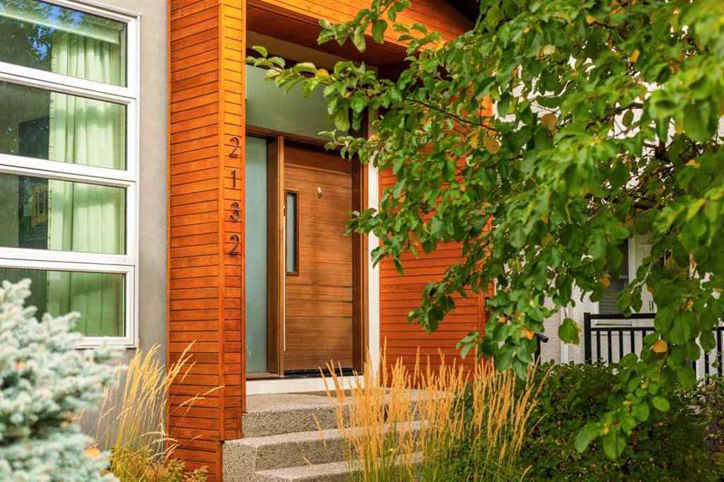 MLS® A2262918 - 2132 32 Avenue SW in Richmond Calgary, Residential