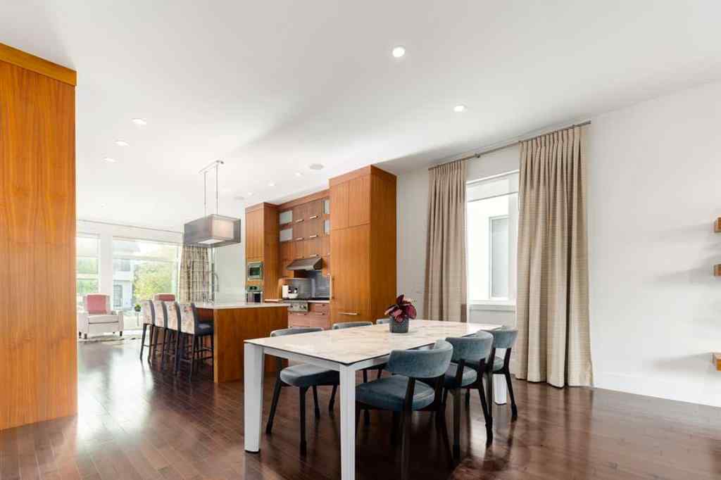 MLS® A2262918 - 2132 32 Avenue SW in Richmond Calgary, Residential