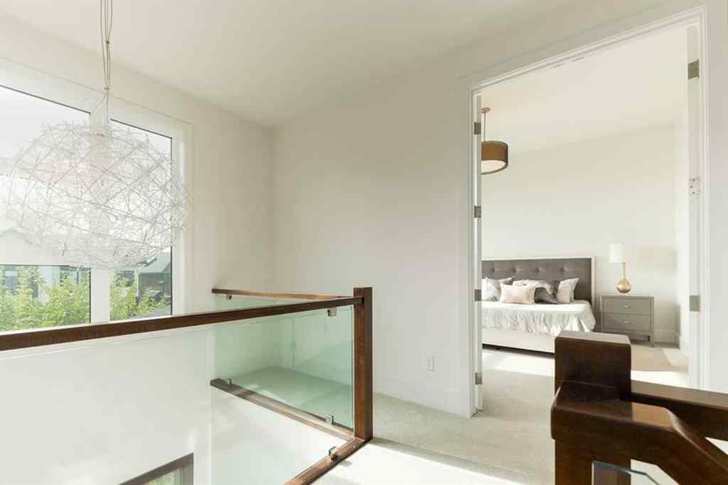 MLS® A2262918 - 2132 32 Avenue SW in Richmond Calgary, Residential