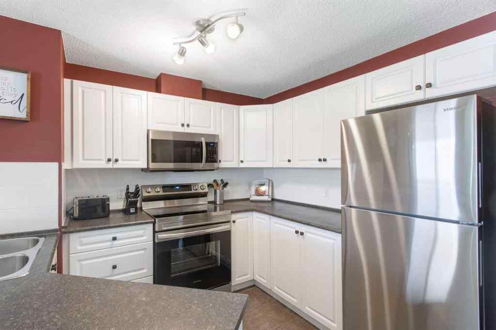 MLS® A2262926 - Unit #2204 505 Railway Street W in Downtown Cochrane, Residential