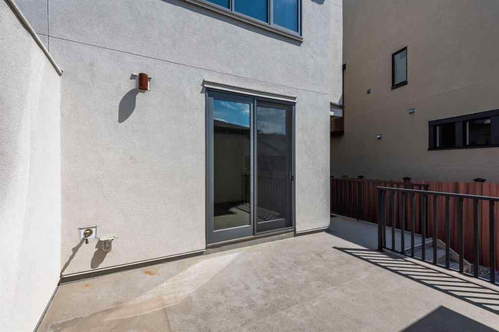 MLS® A2262928 - 112 Burma Star Road SW in Currie Barracks Calgary, Residential